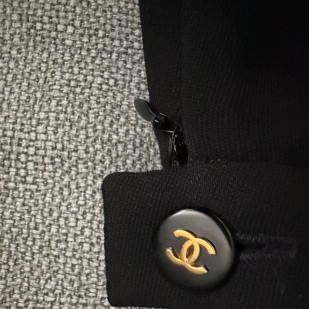 Chanel Vintage  Black Women's Skirt  Made in France Pristine Condition